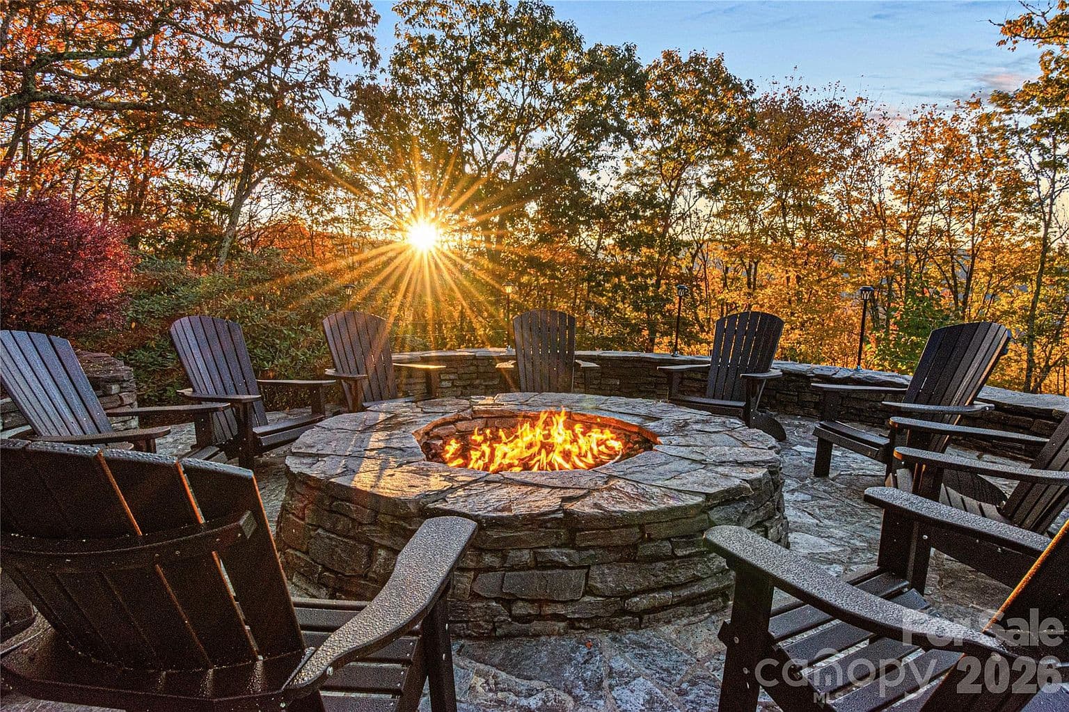 419 Summit Trl - Image 3