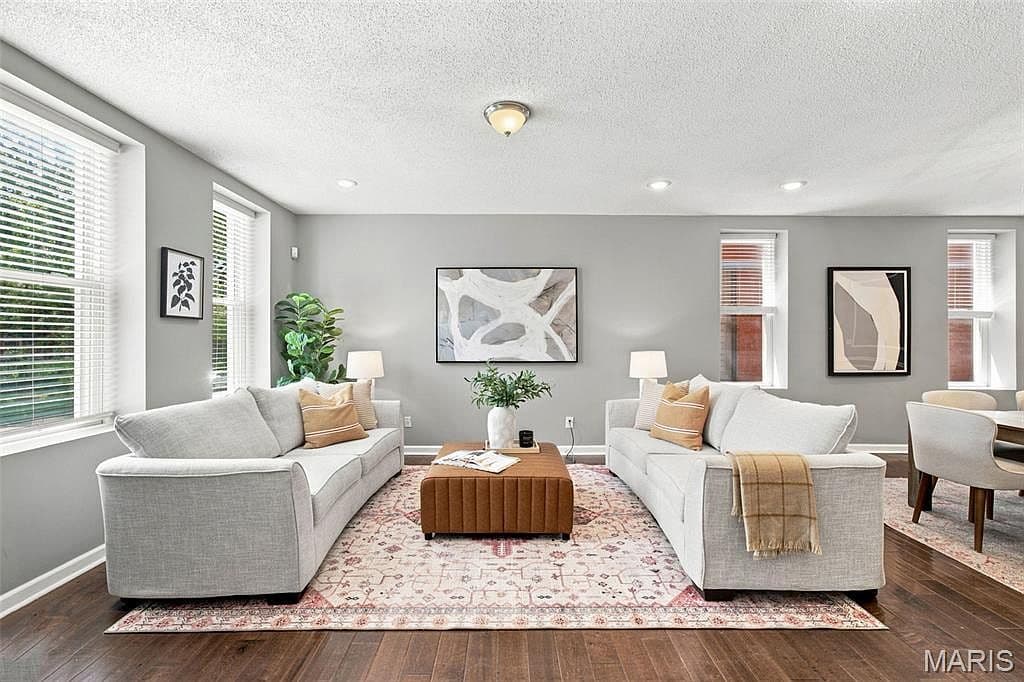 3423 Magnolia Ave - Image 3