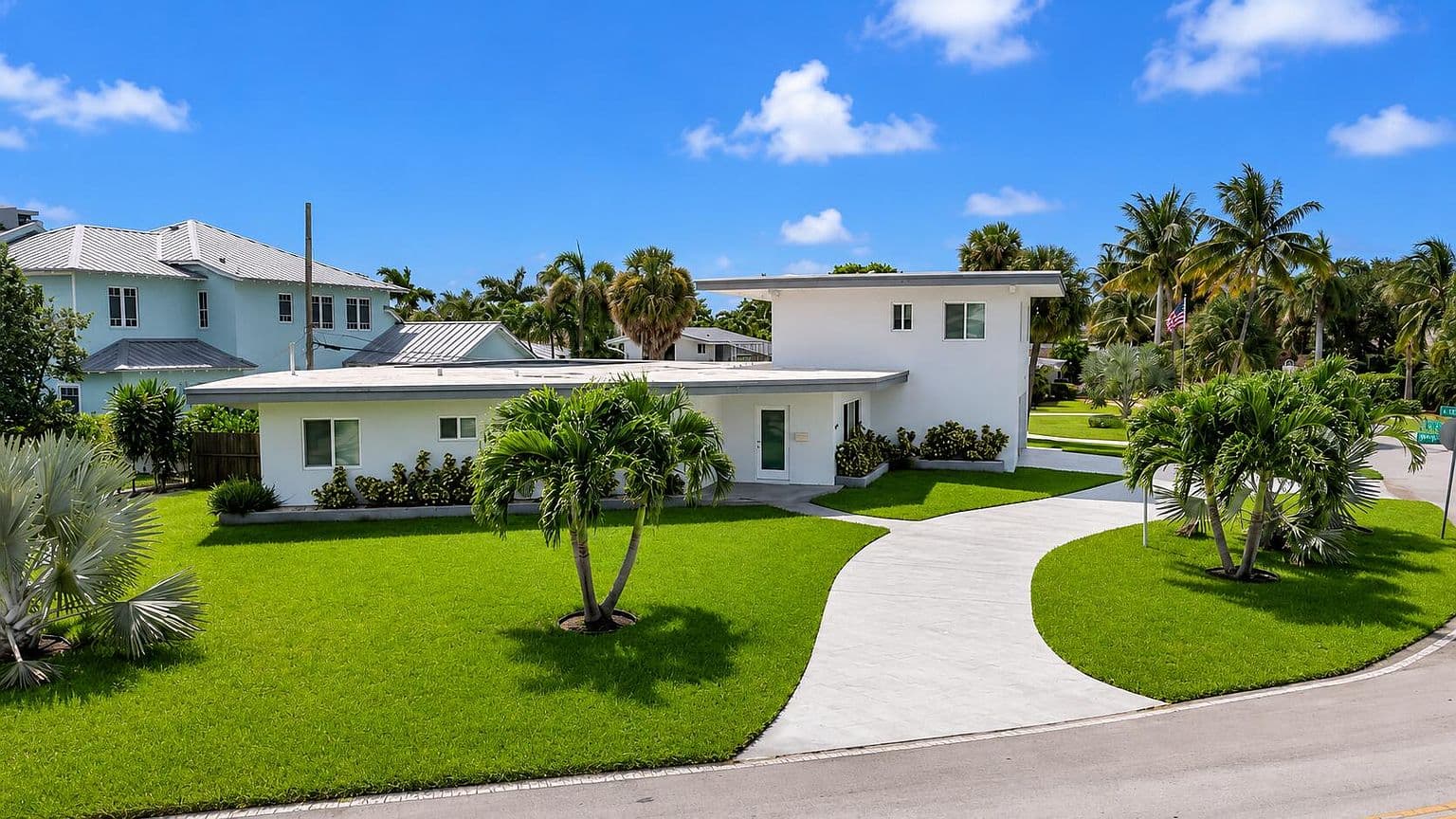 2812 Ne 27th Street - Image 3