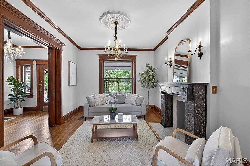 4546 Washington Blvd - Image 3