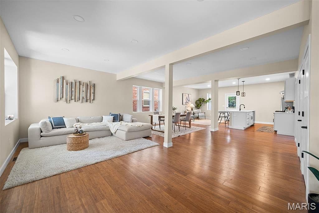 3924 Parker Ave Saint Louis MO 63116 - Image 3