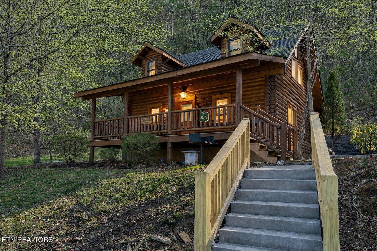3221 Smoky Ridge Way