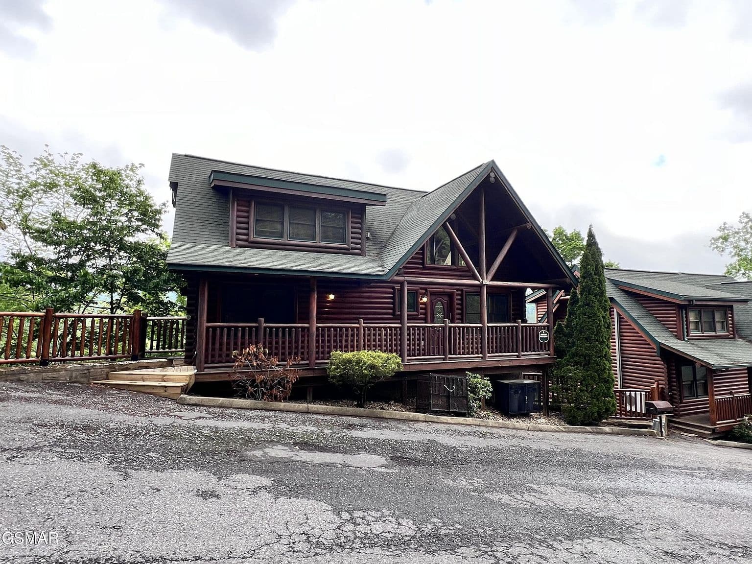 1726 Summit View Way - Image 2