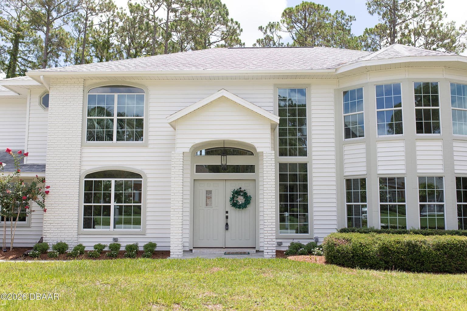 13 Ellsworth Dr
