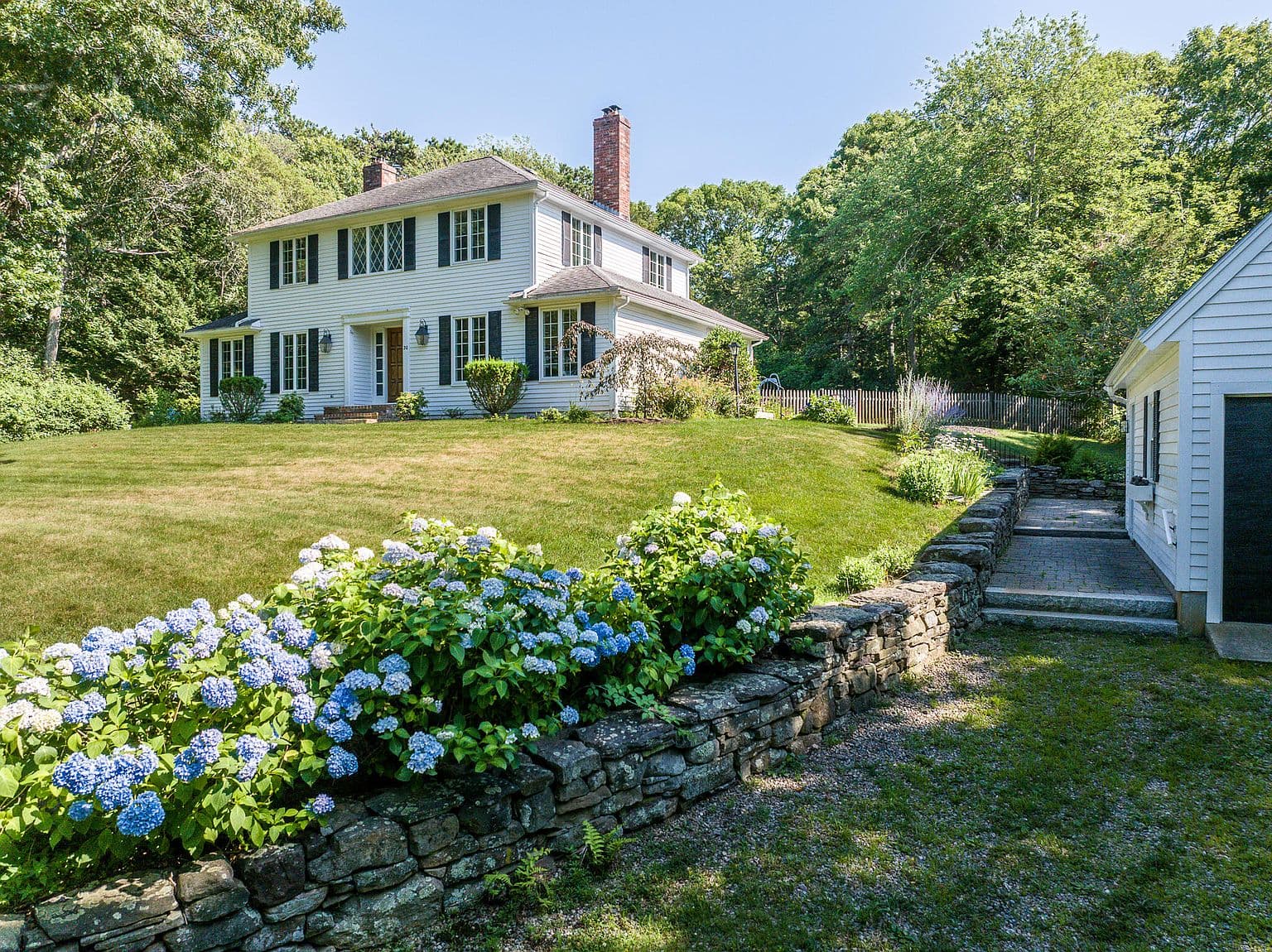 20 Howland Lane - Image 3
