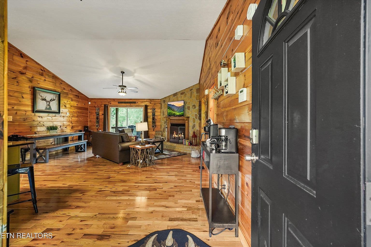 1417 Tiffany Cove Way — photo 4