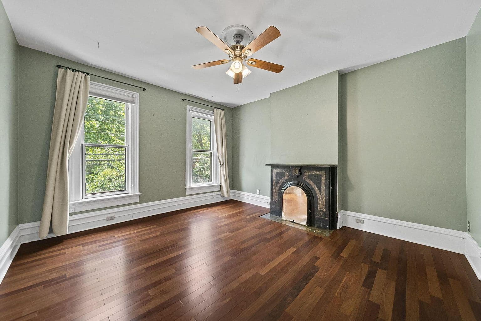 338 W 1st Ave — photo 5