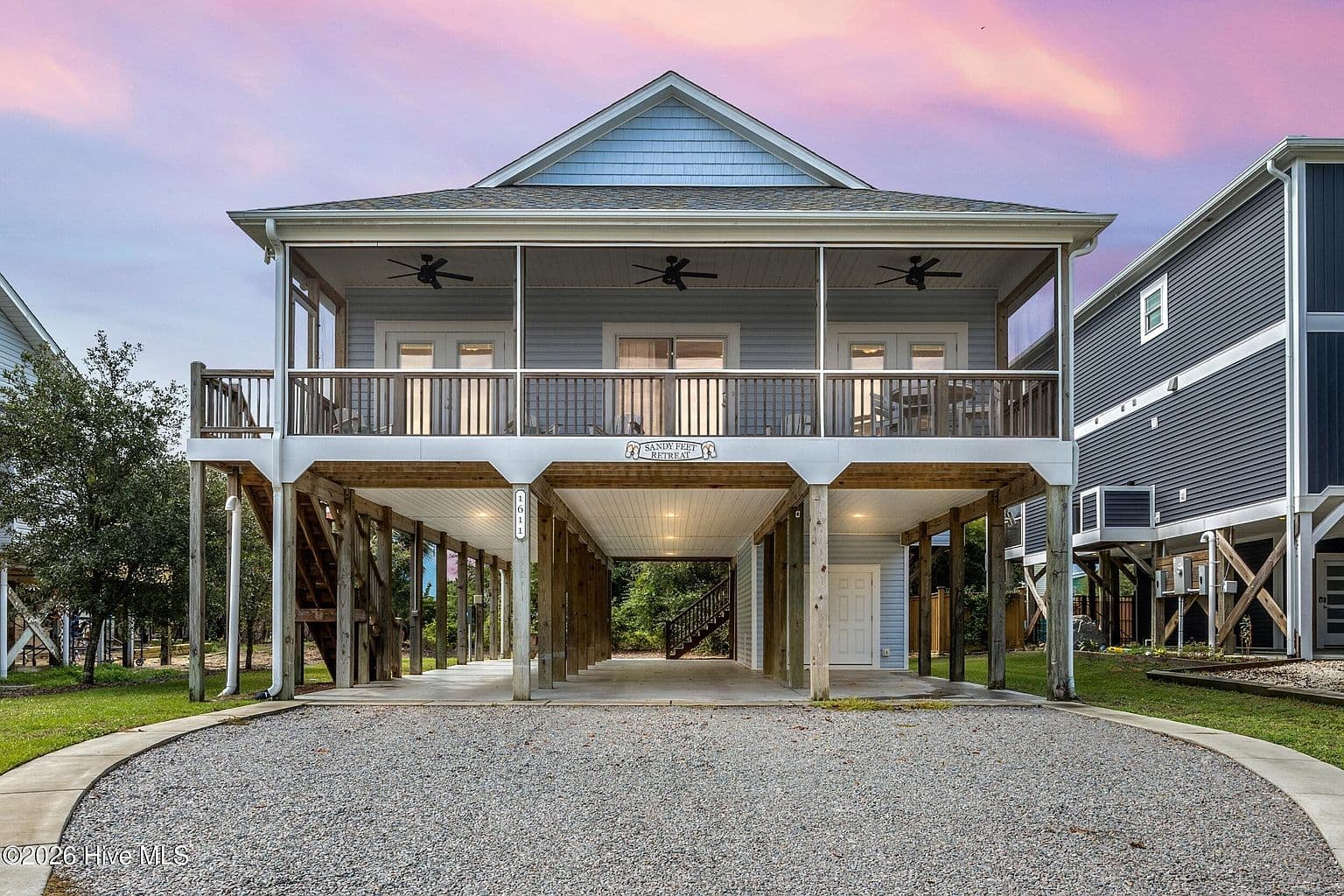 1611 E Pelican Drive