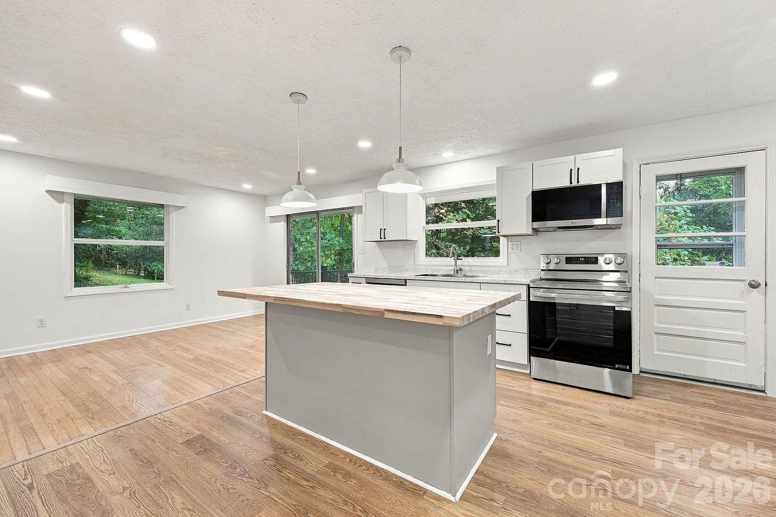 104 Disosway St - Image 3