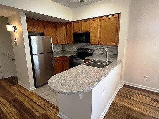 4595 Girvan Dr. #1d - Image 3