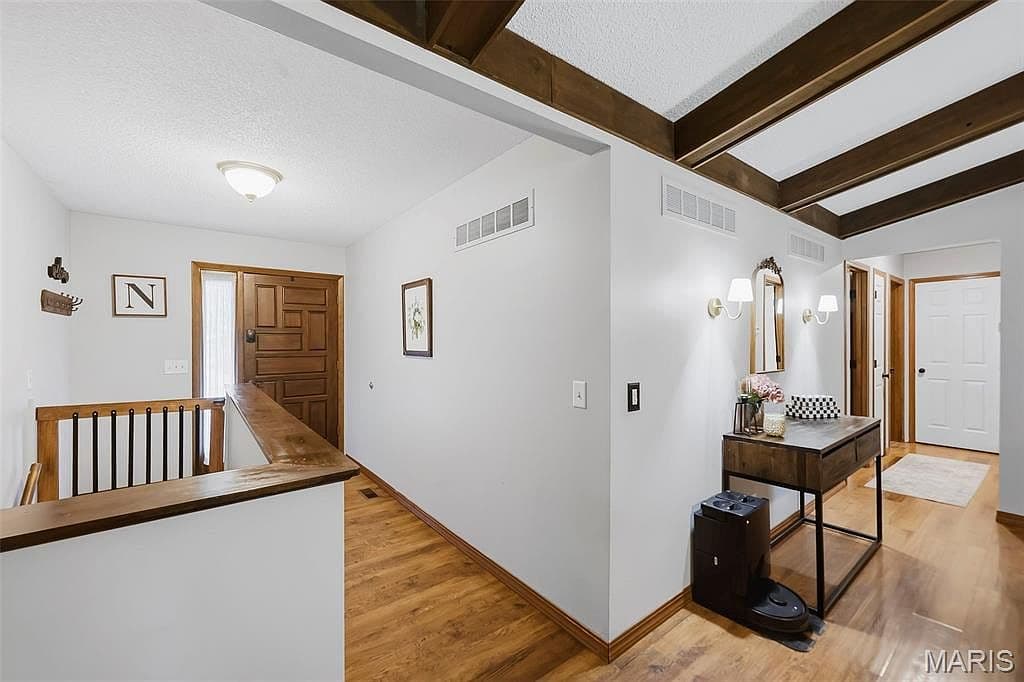 416 Morningside Dr — photo 5