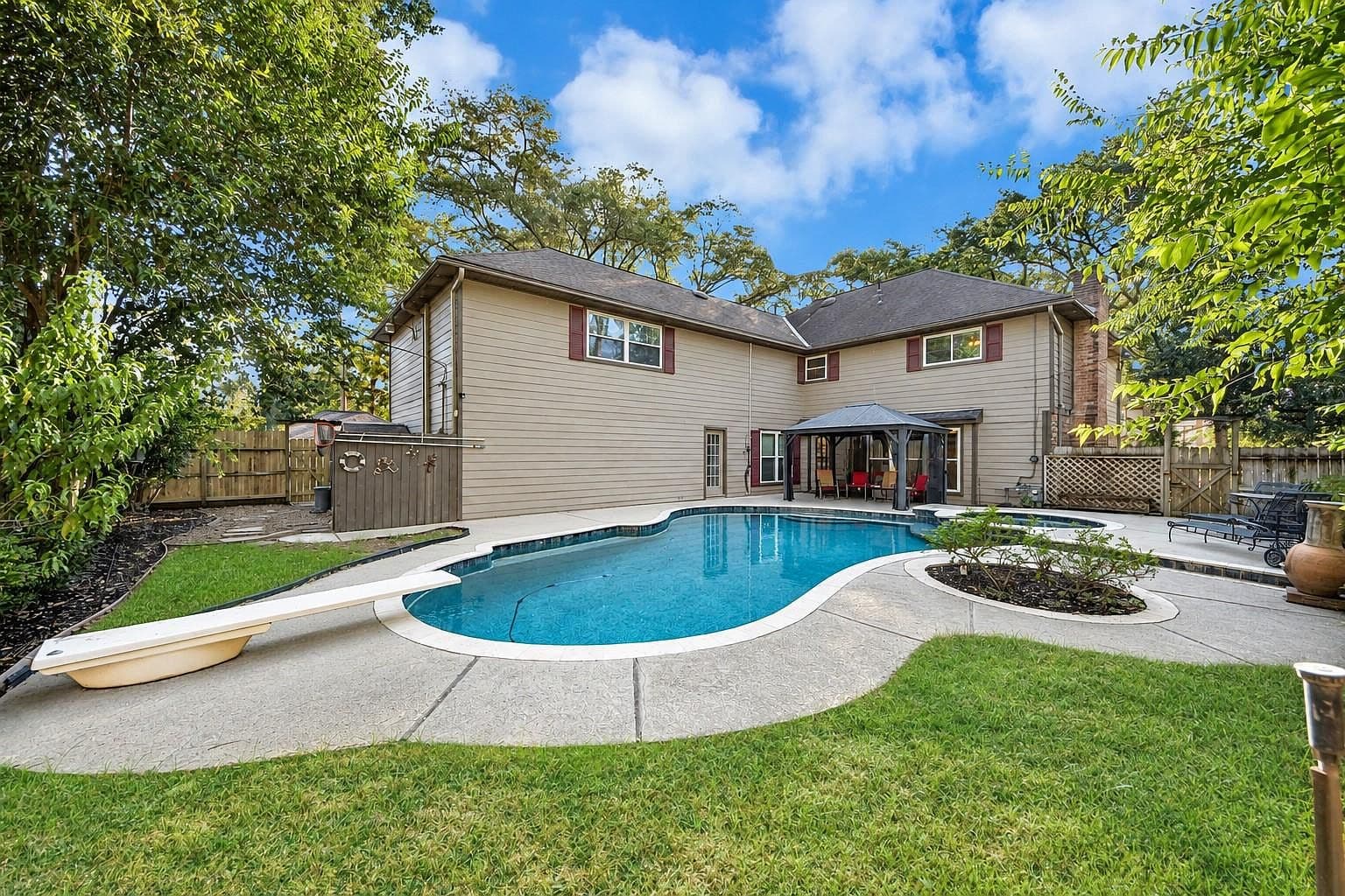 5302 Boyce Springs Dr