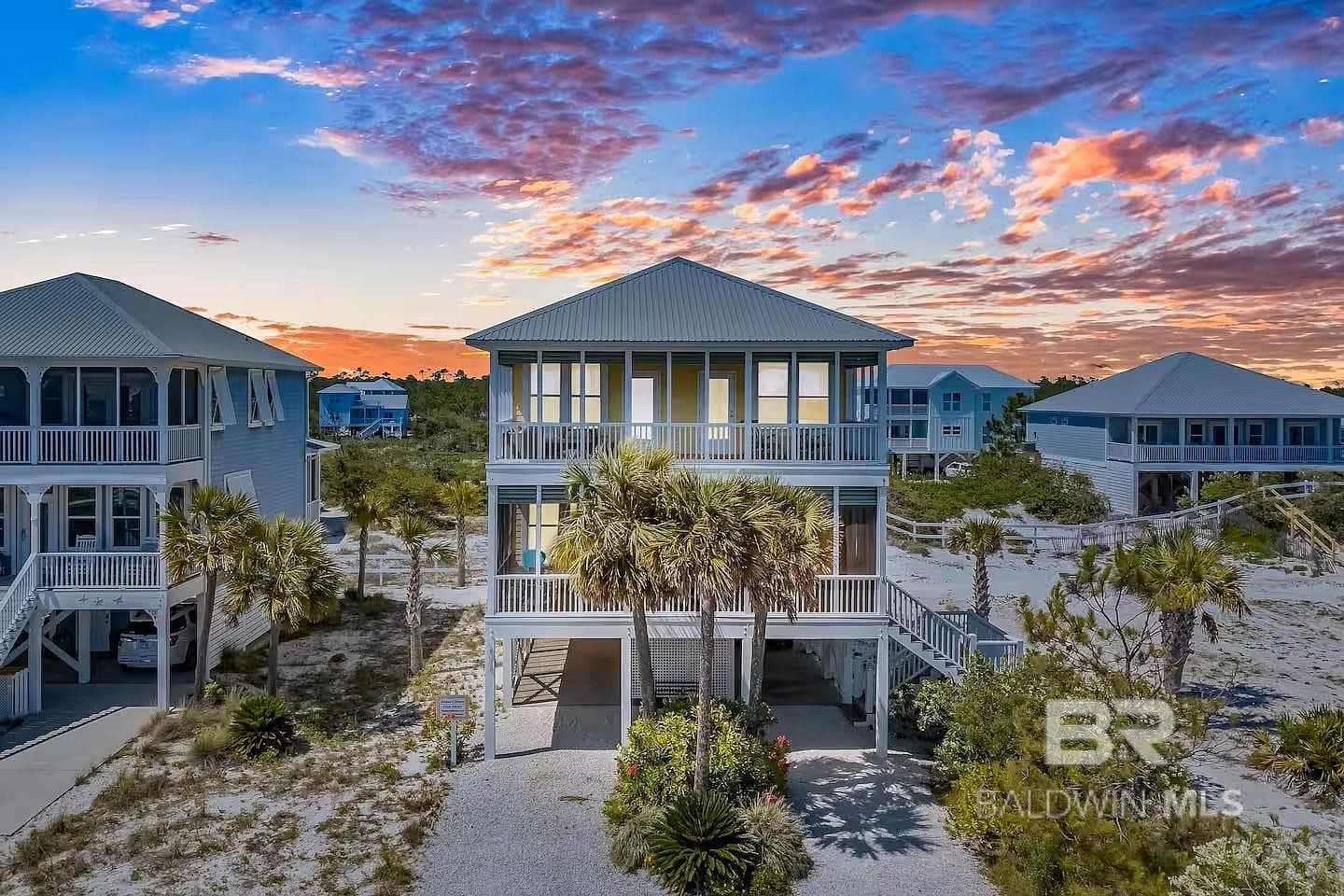 6215 Sawgrass Dr