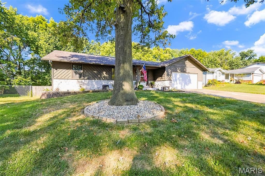 416 Morningside Dr - Image 3