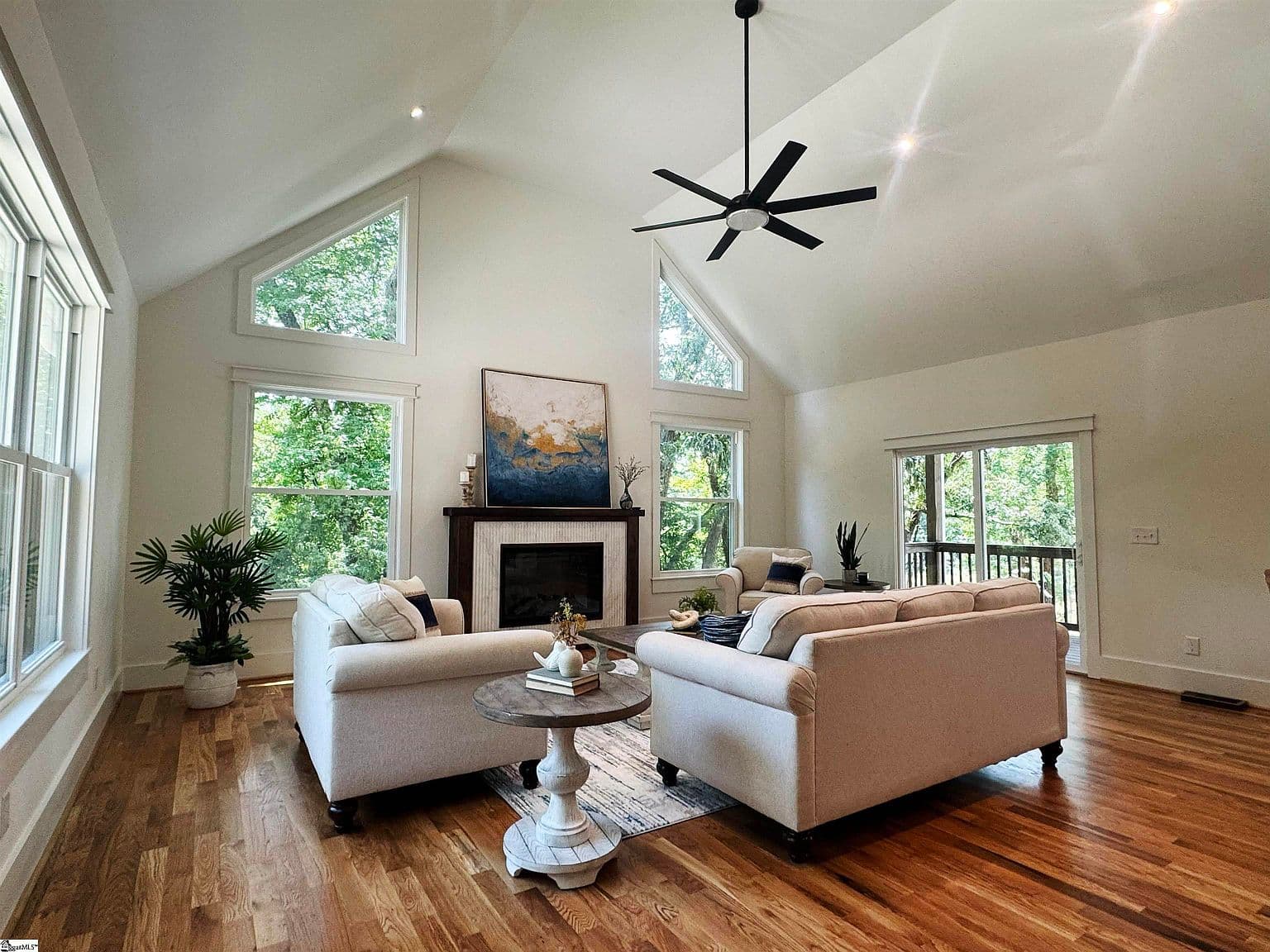 34 Nora Dr - Image 2