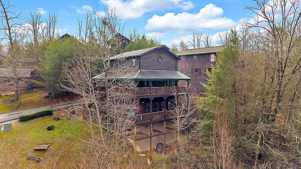 833 Spirit Loop Way