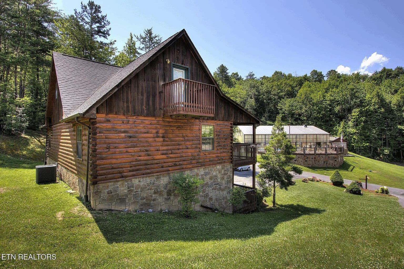 1504 Bears Den Way - Image 2