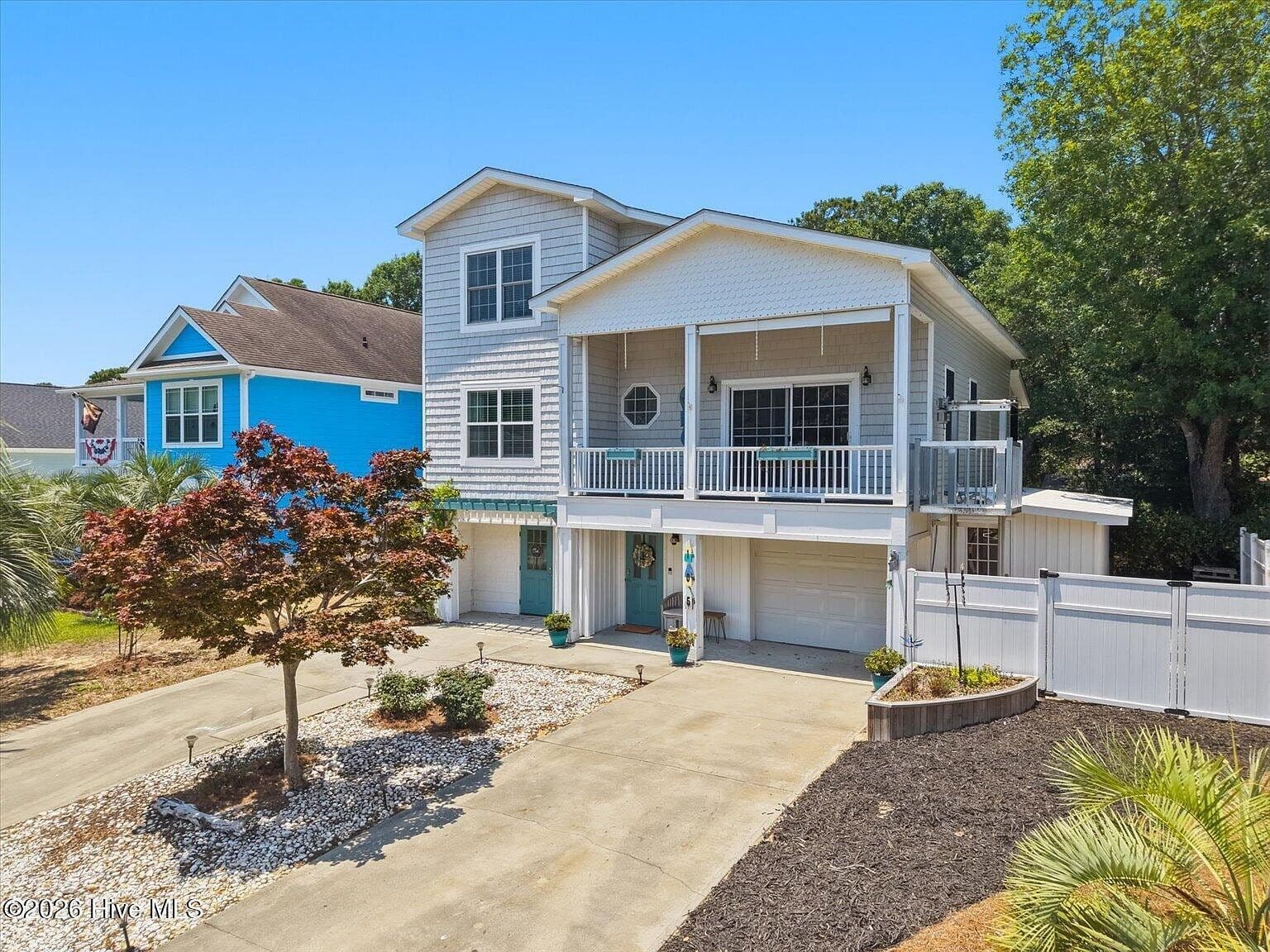 105 Se 17th Street