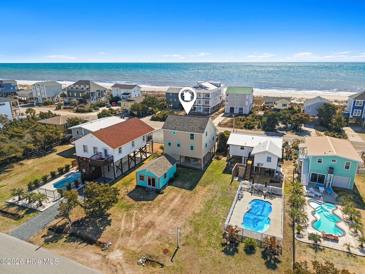 1622 E Beach Drive - Image 2