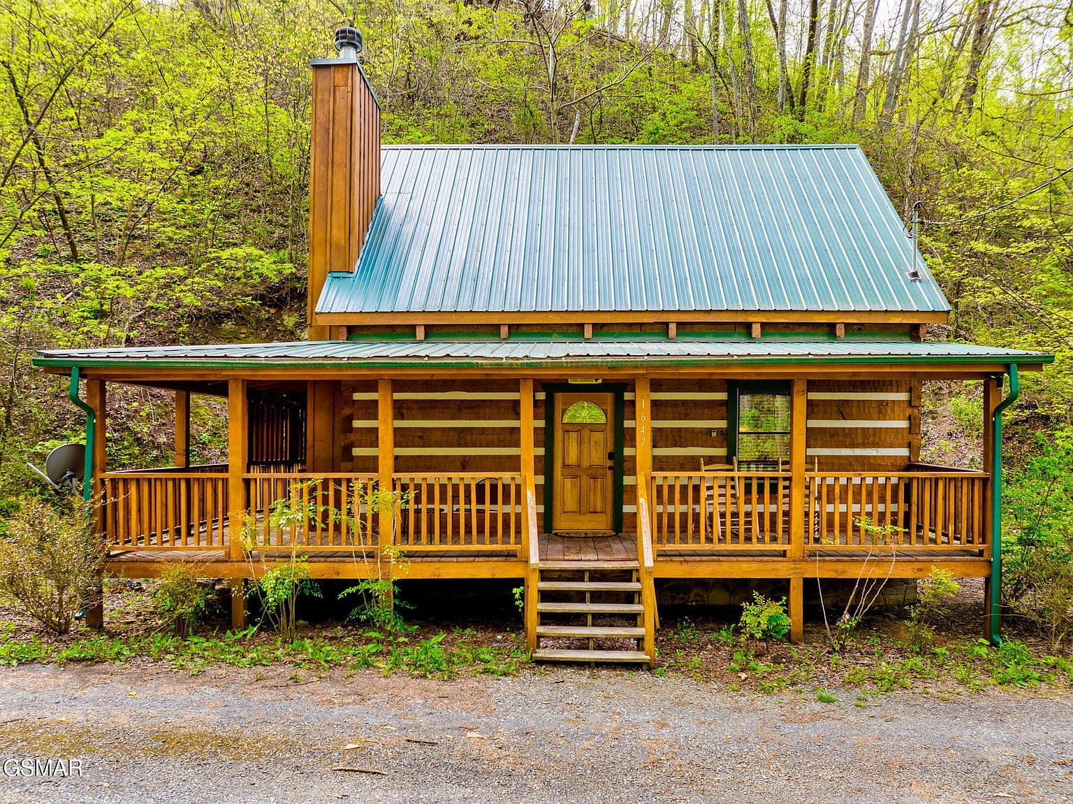 1647/1649 Bear Valley Rd - Image 3