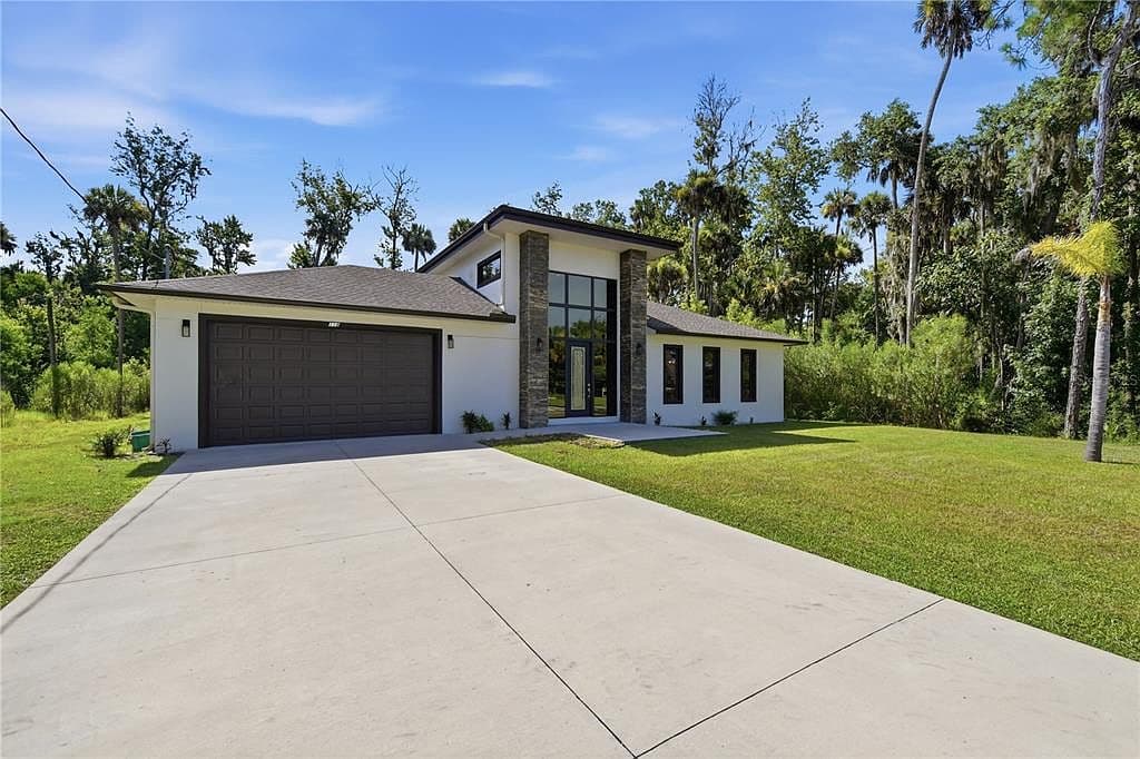 118 Blare Dr - Image 2