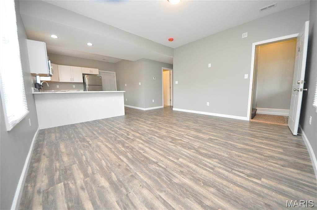 502 S Linn Ave - Image 3