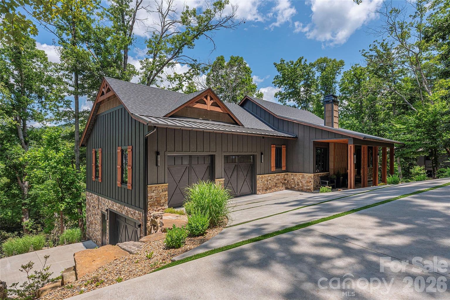 28 Garren View Dr