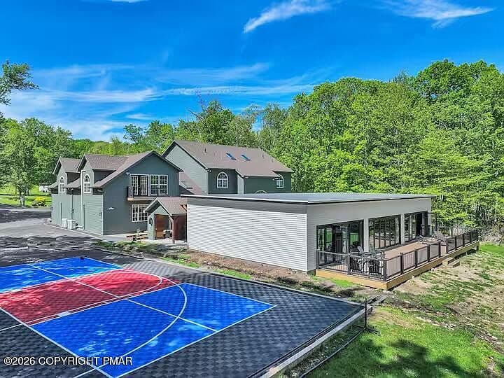 406 Iroquois Loop - Image 3