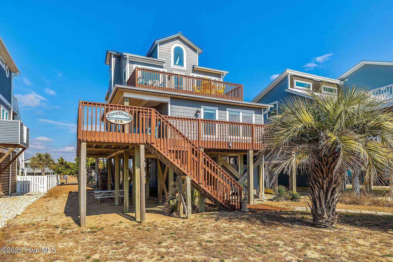 318 E Beach Drive