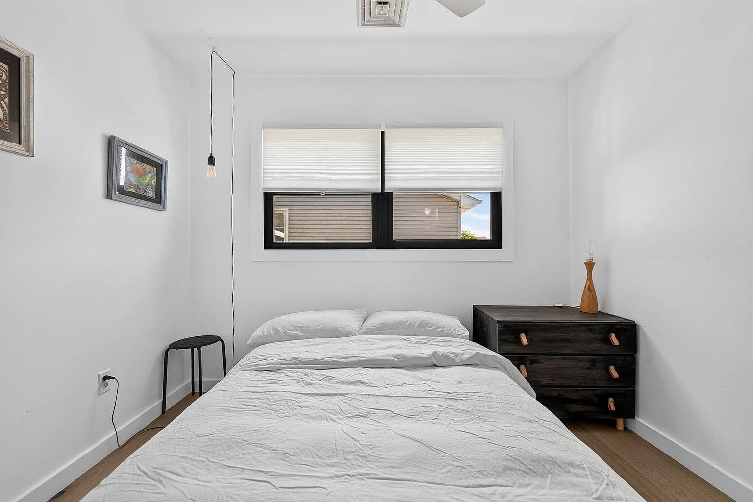 221 Cedardale Ave — photo 6