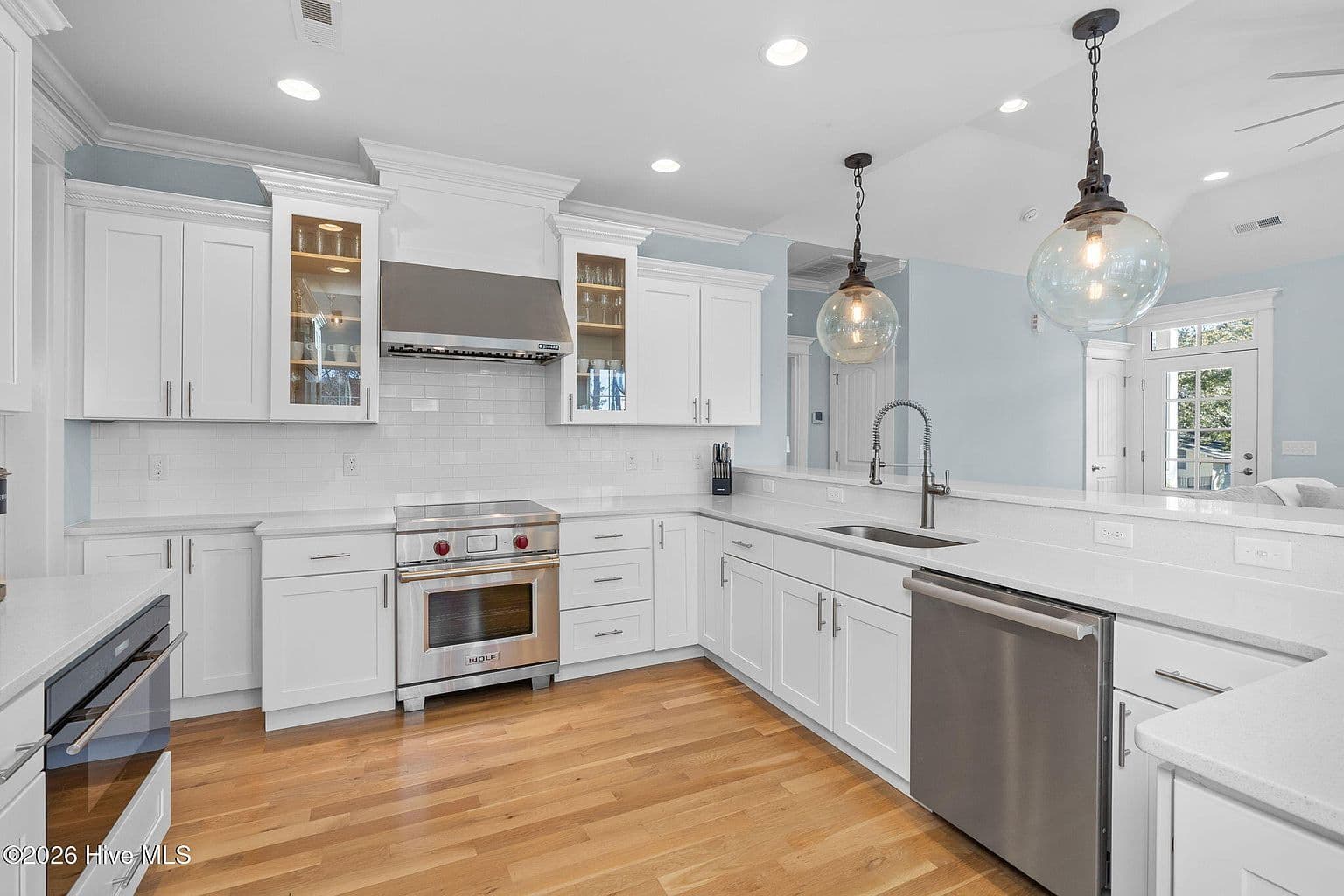 111 Se 41st Street — photo 5
