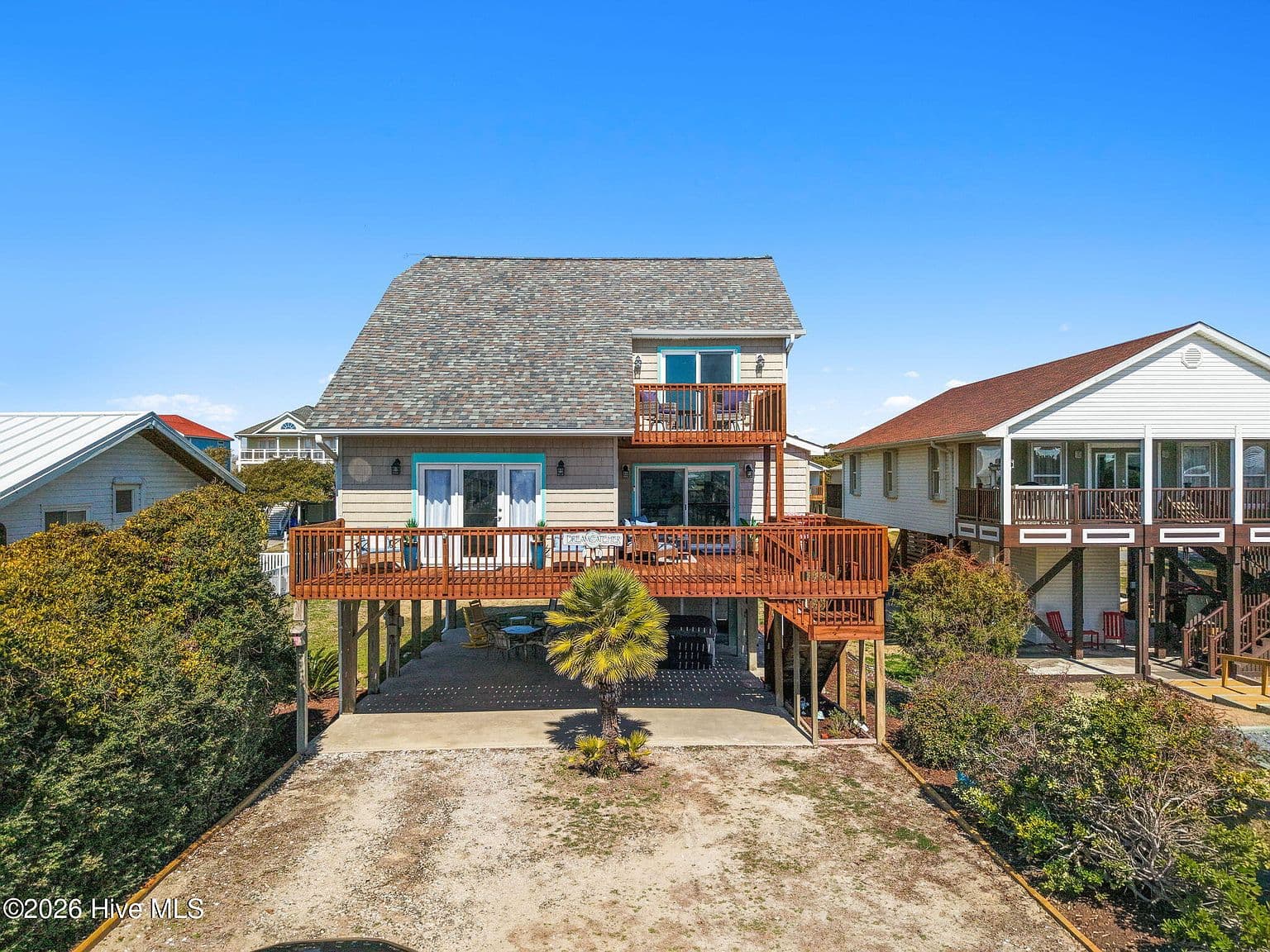 1622 E Beach Drive