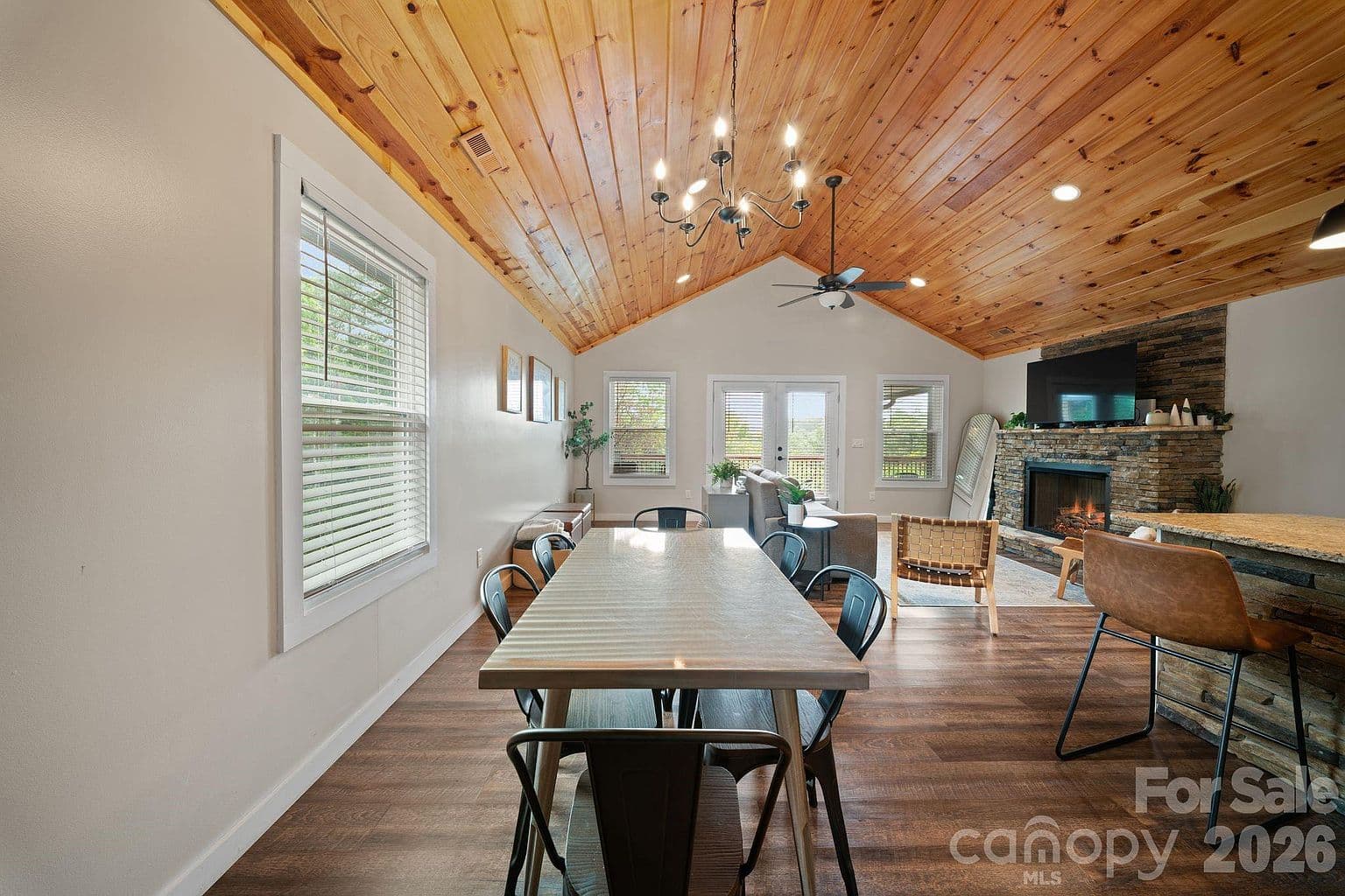 79 Trillium Way - Image 3