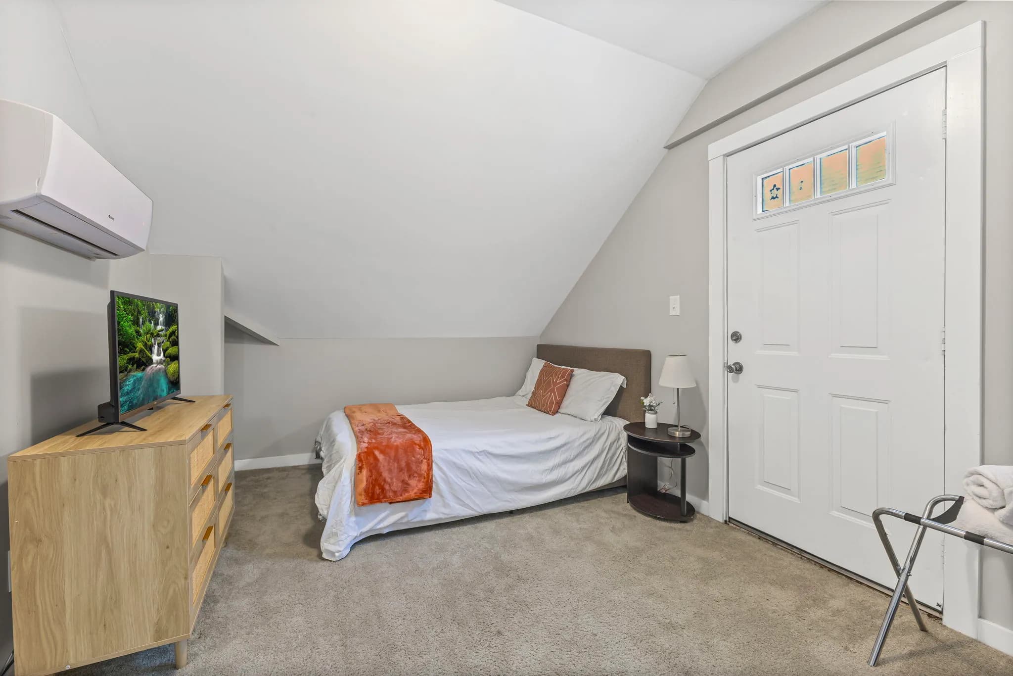 365 East Morris Street - Image 2