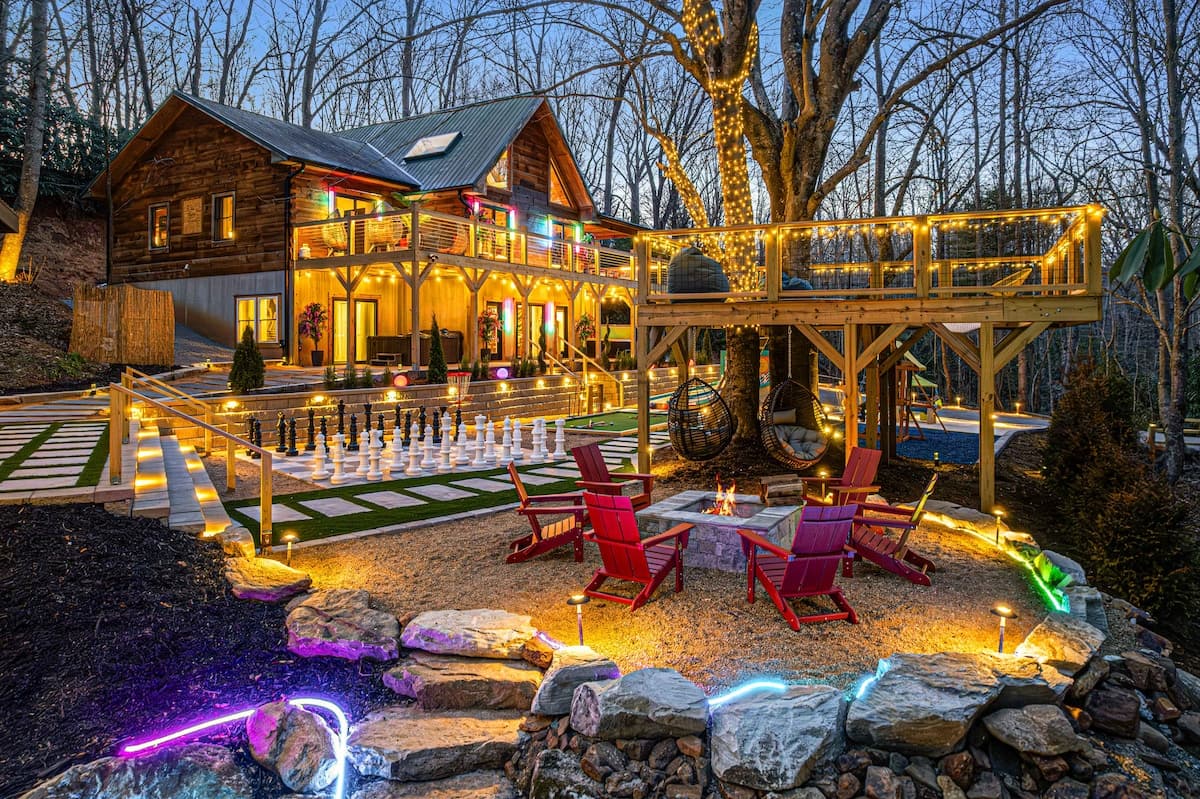 133 Last Resort, Black Mountain, NC