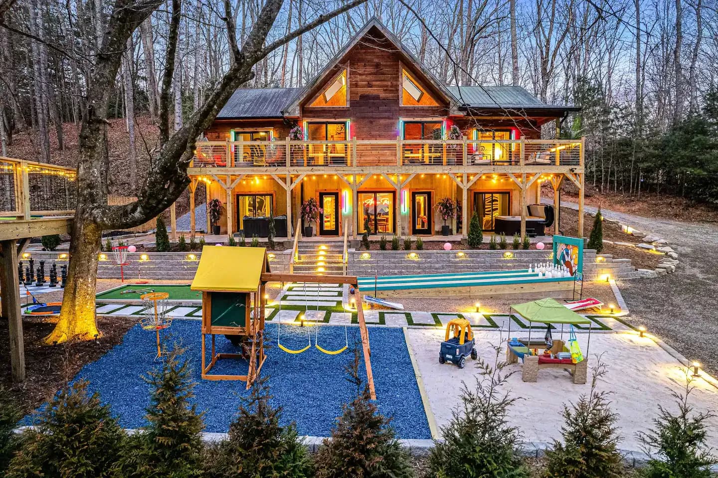 133 Last Resort, Black Mountain, NC — After