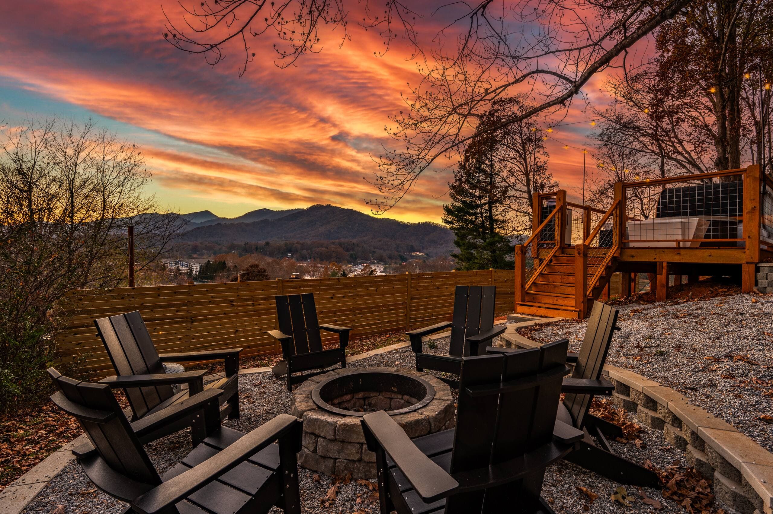 51 Hy Vu Dr, Waynesville, NC gallery photo 2