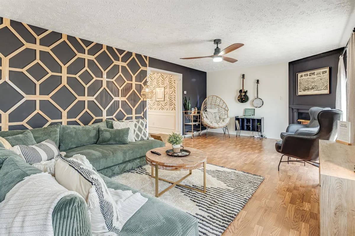 402 Day Lily Dr, Leicester, NC — After