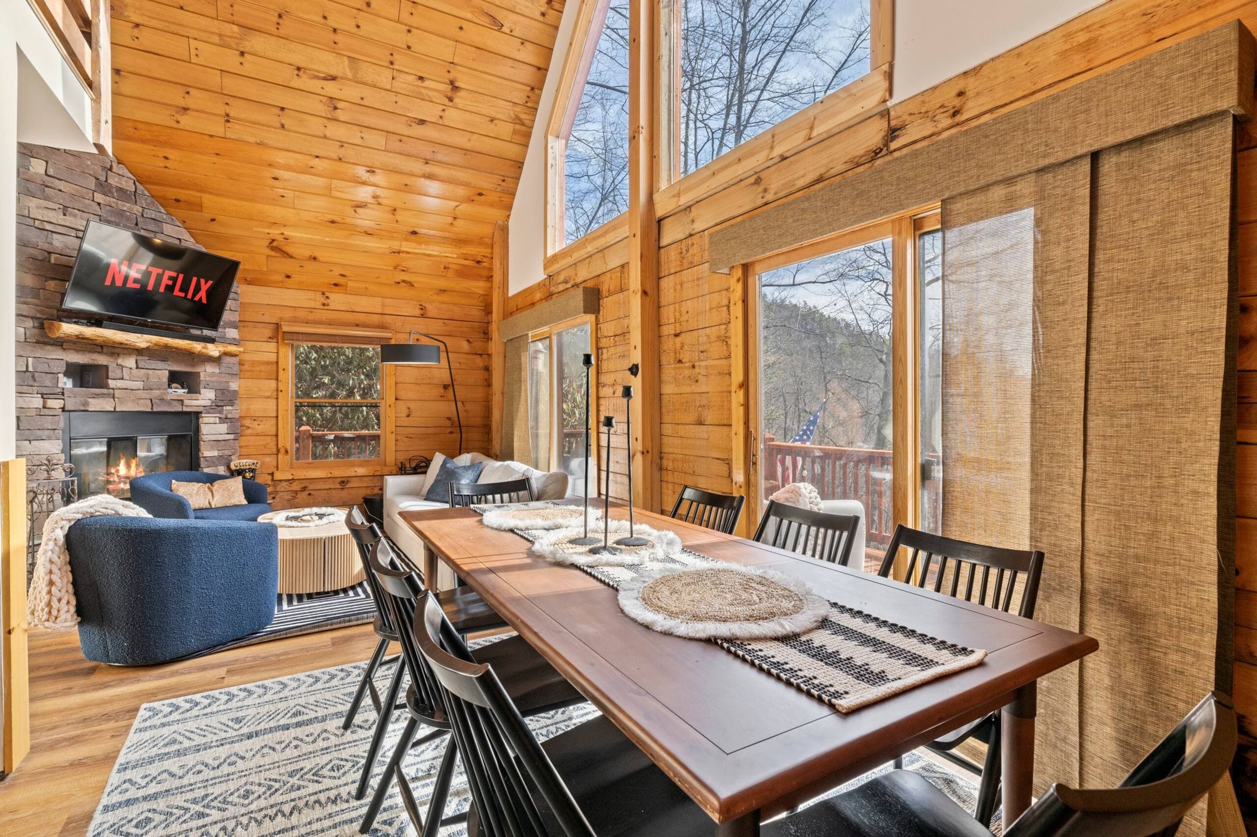 1085 Sheepback Mountain Rd, Maggie Valley, NC gallery photo 5