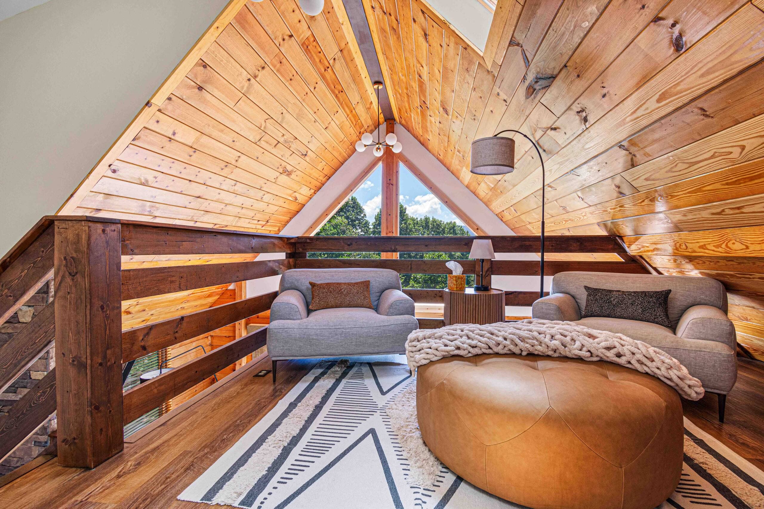 1085 Sheepback Mountain Rd, Maggie Valley, NC gallery photo 6