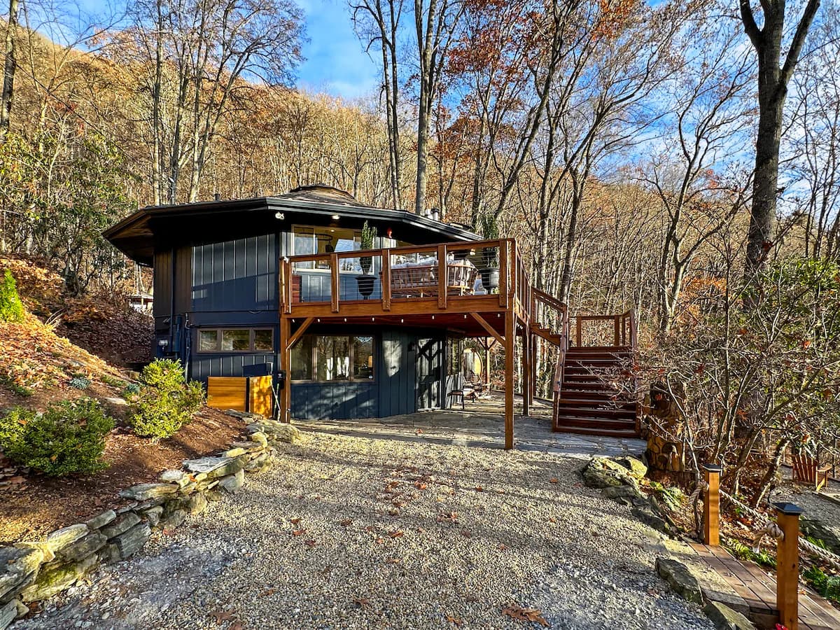 116 Hummingbird Lane, Waynesville, NC gallery photo 3