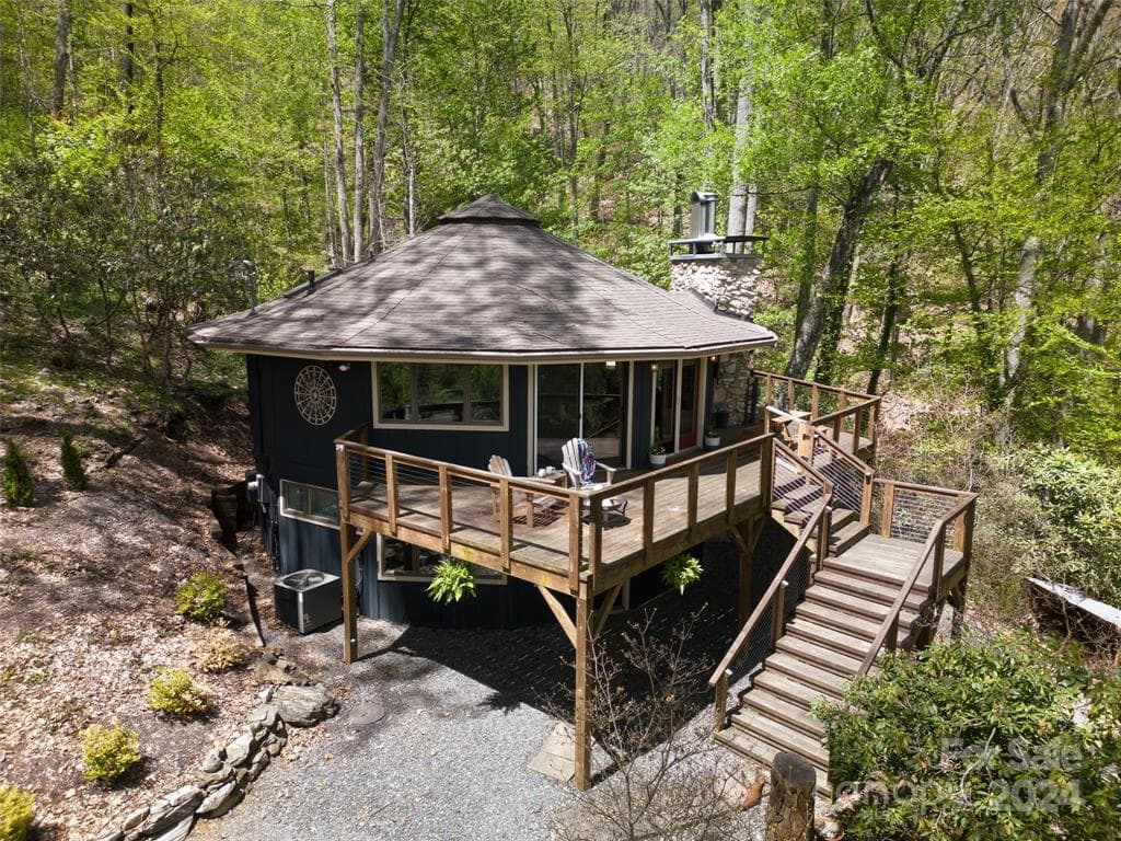 116 Hummingbird Lane, Waynesville, NC — Before