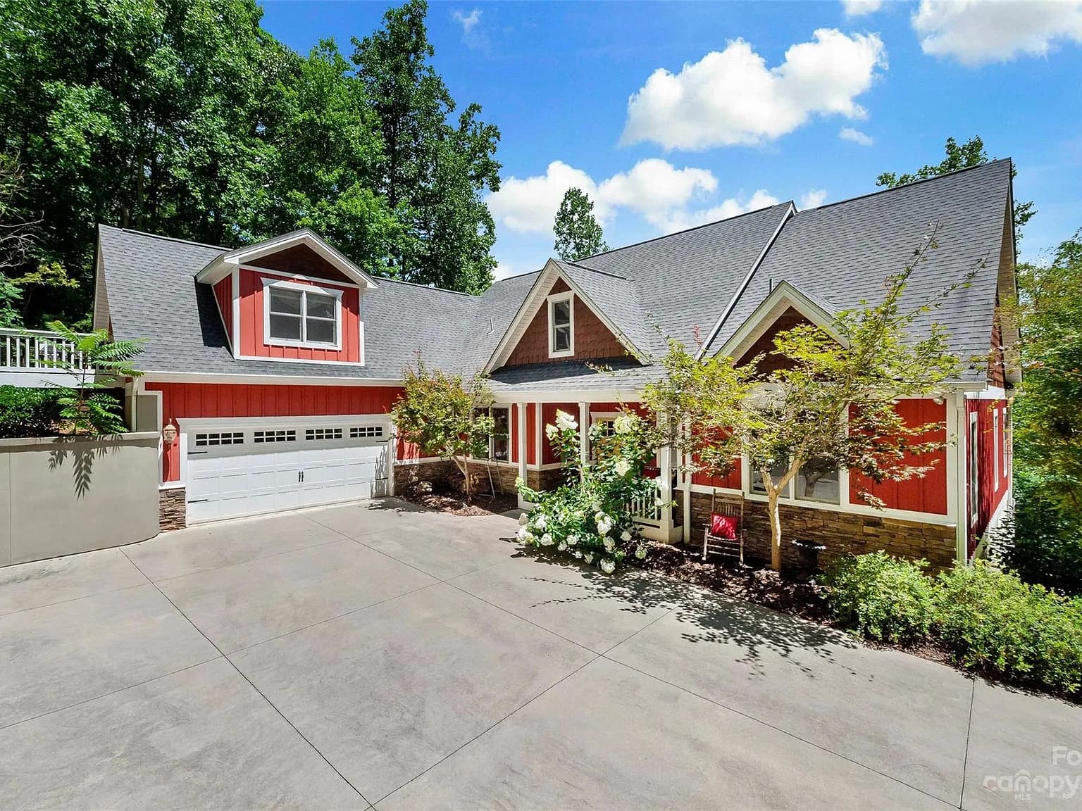 29 Hope View Rd, Swannanoa, NC — Before