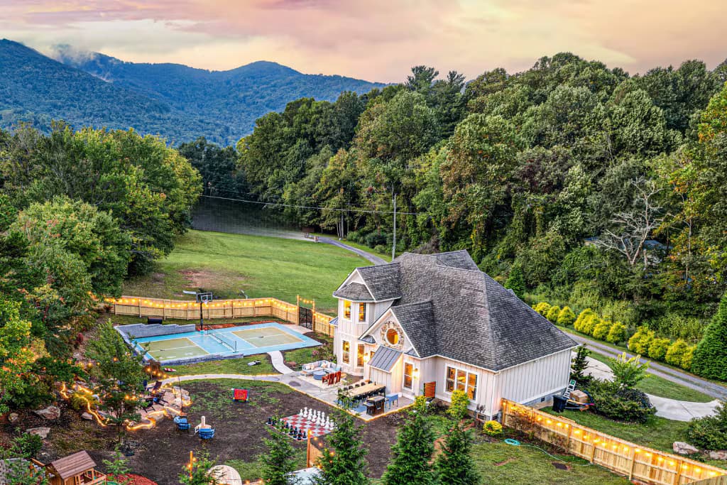 32 Bill Horne Dr, Swannanoa, NC gallery photo 1