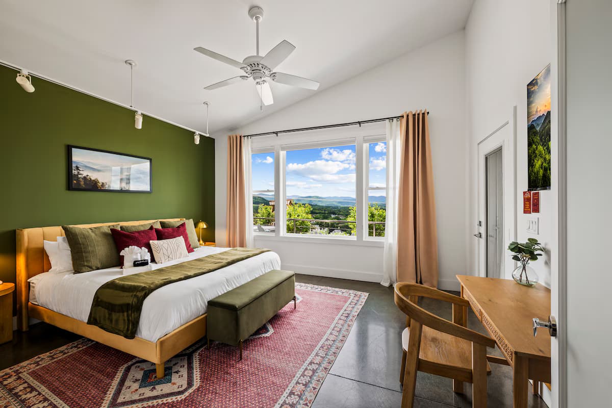 84 Climbing Aster Way, Asheville, NC gallery photo 5