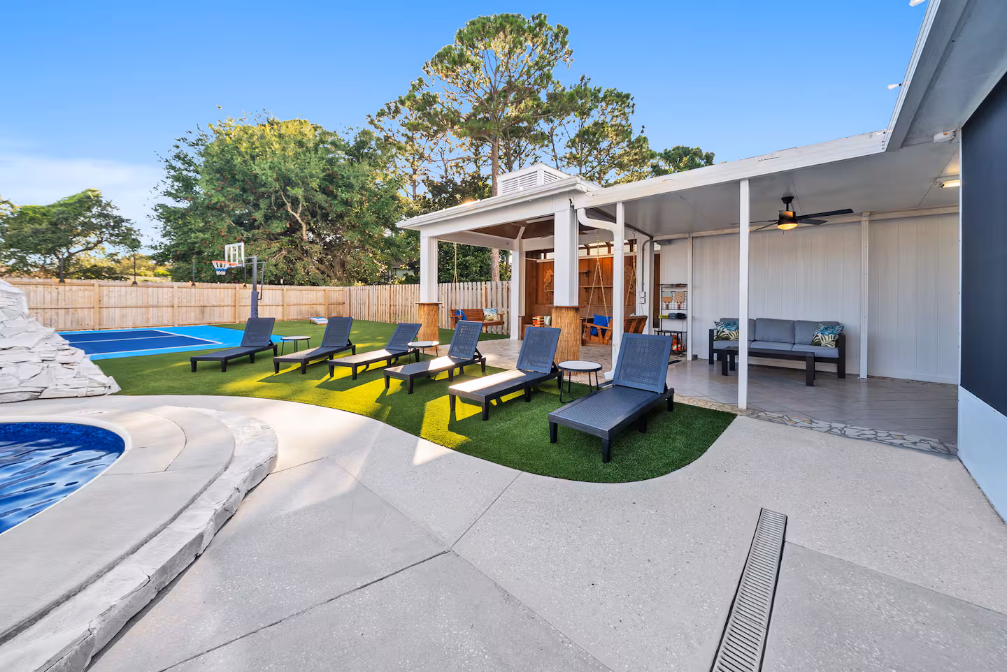 124 Rose Coral Dr, Panama City Beach, FL gallery photo 1